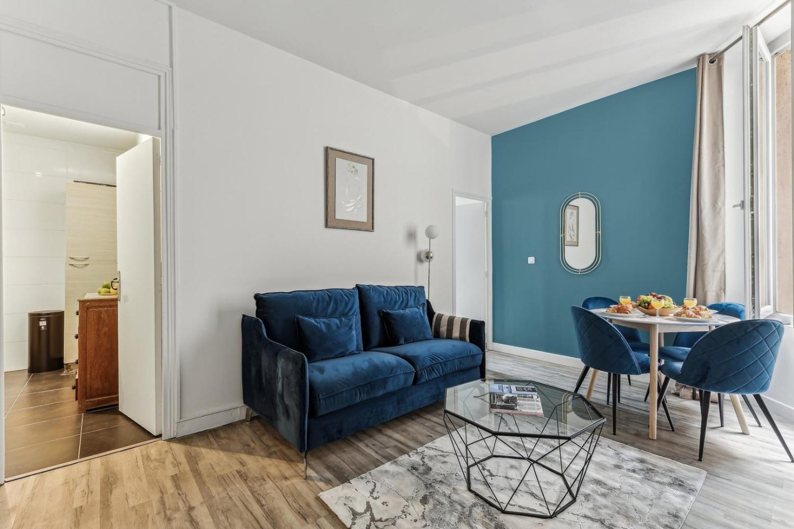 Bnbnook - Lovely 1br - Pompidou & Galerie Vivienne Parijs